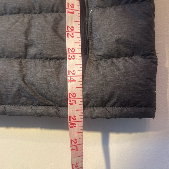 NWT 32 DEGREES MEN’S VEST DOWN/ FEATHERS SIZE M - Picture 5 of 8